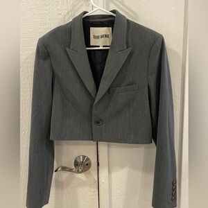 DJERF Avenue cropped blazer